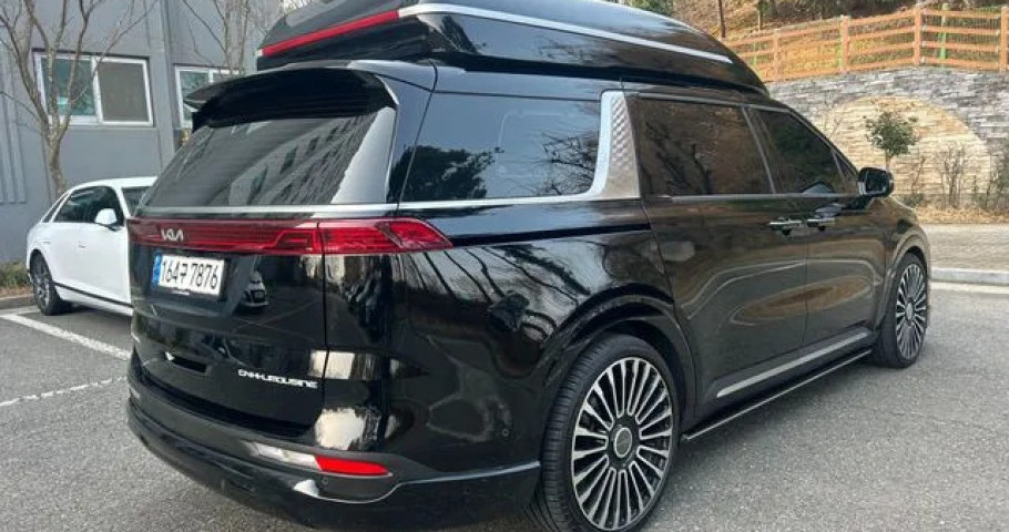 Kia Carnival 