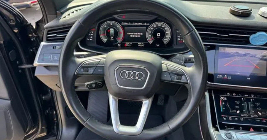 Audi Q7 