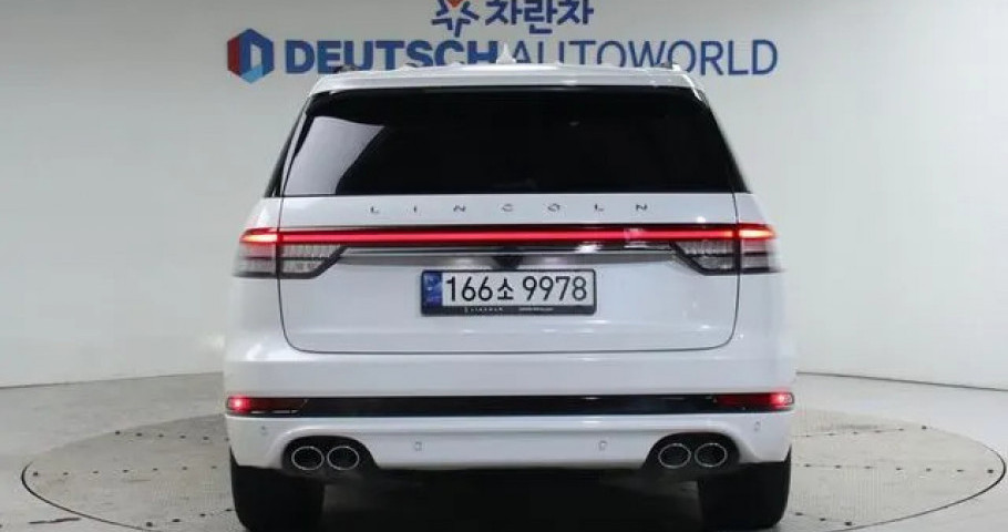 Lincoln Aviator 