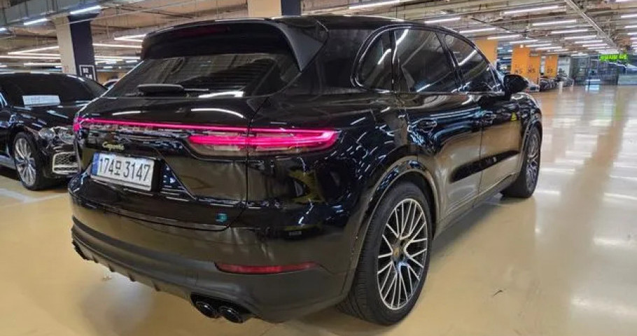 Porsche Cayenne 