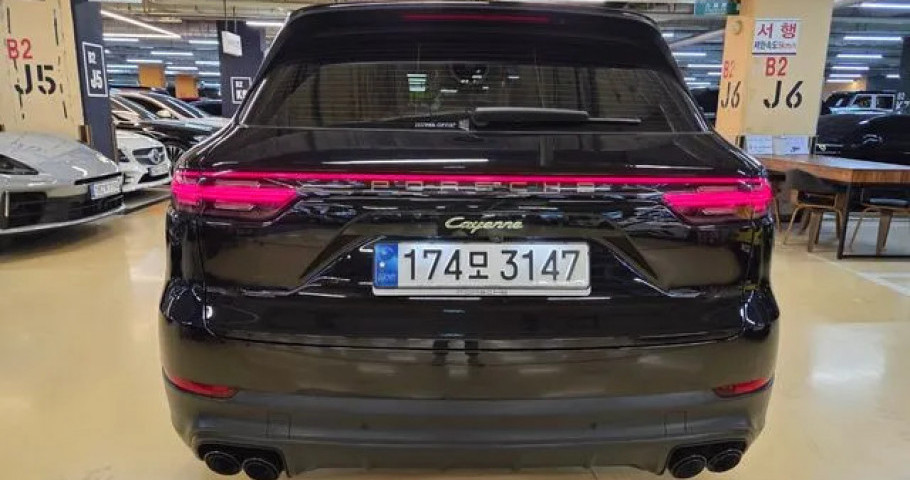 Porsche Cayenne 