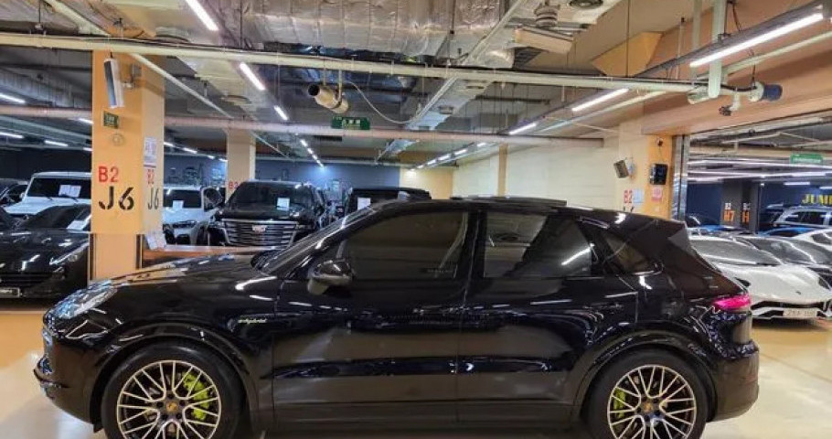 Porsche Cayenne 