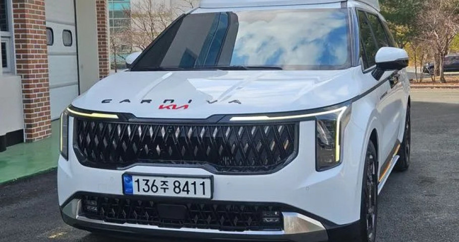 Kia Carnival 