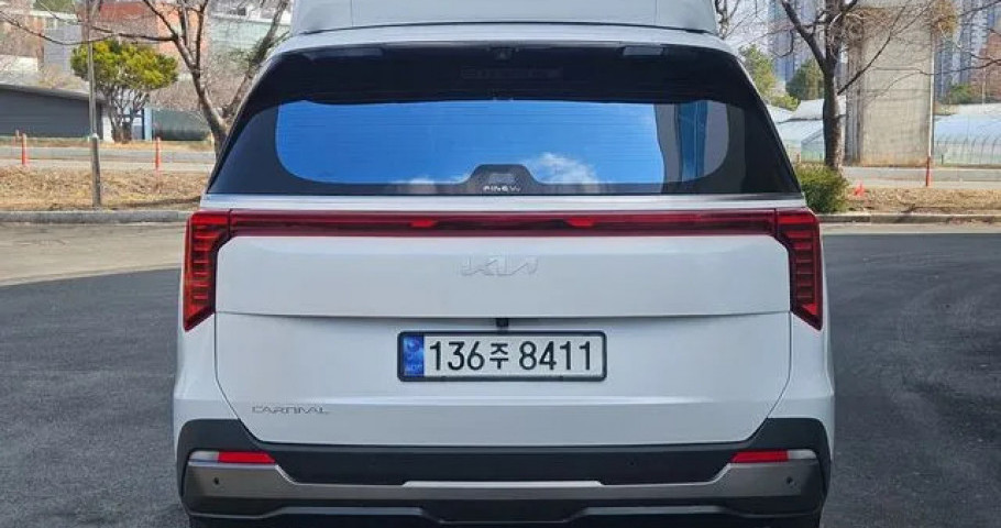 Kia Carnival 