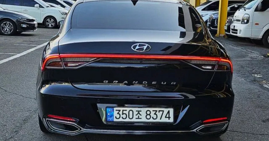 Hyundai Grandeur 