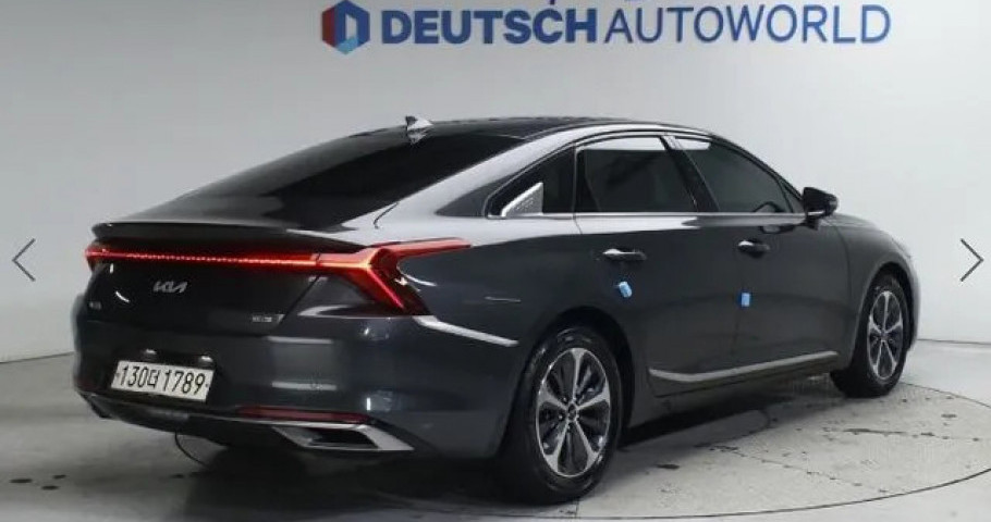 Kia K8 