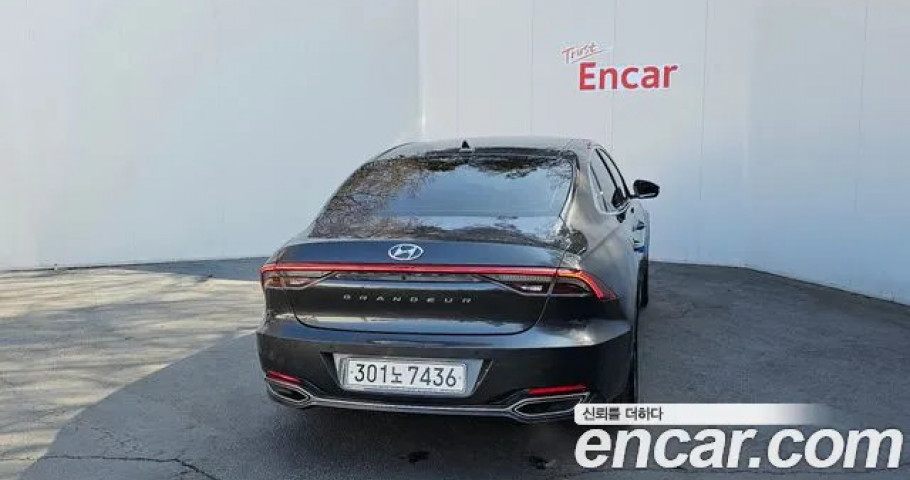 Hyundai Grandeur 