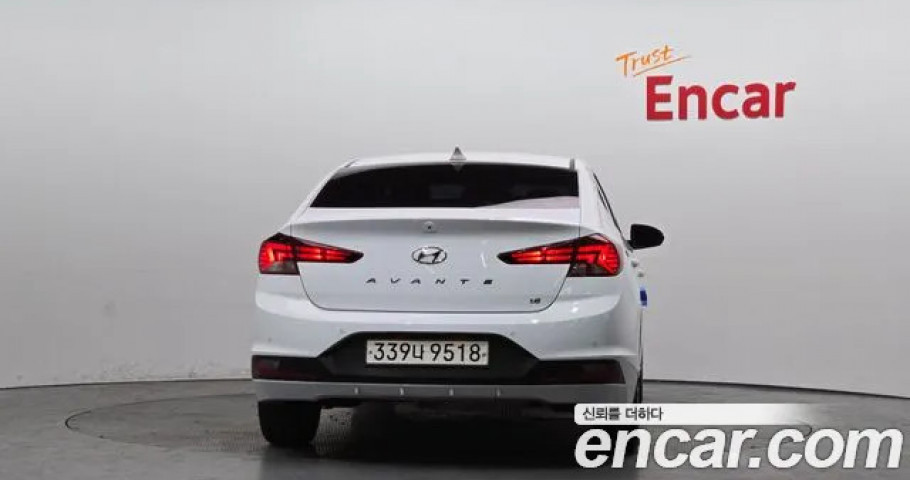 Hyundai Avante (Elantra) 