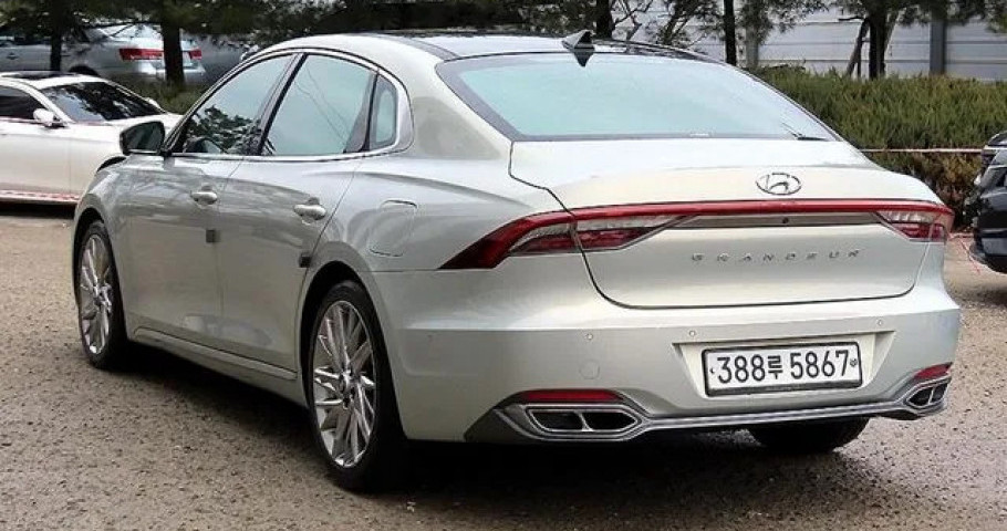 Hyundai Grandeur 