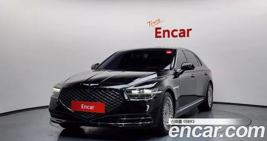 Genesis G90 