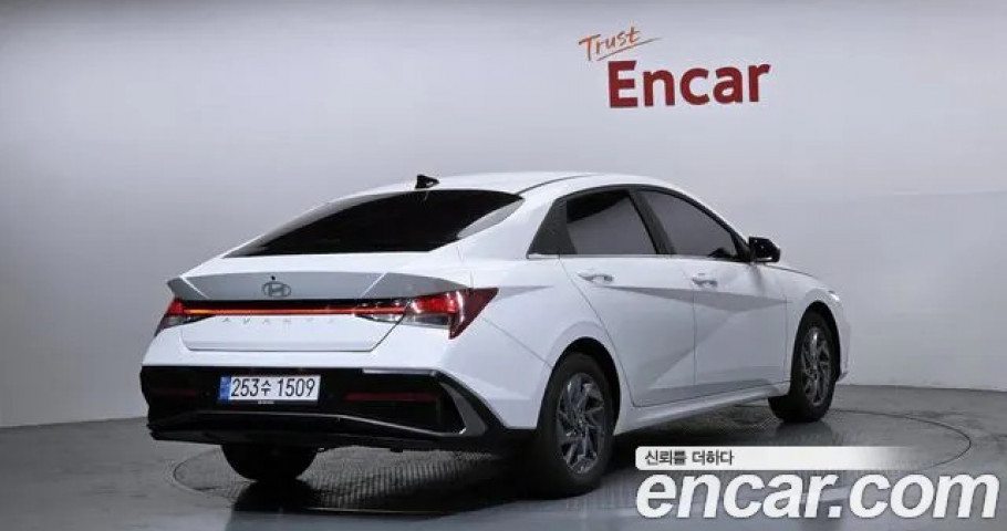 Hyundai Avante (Elantra) 