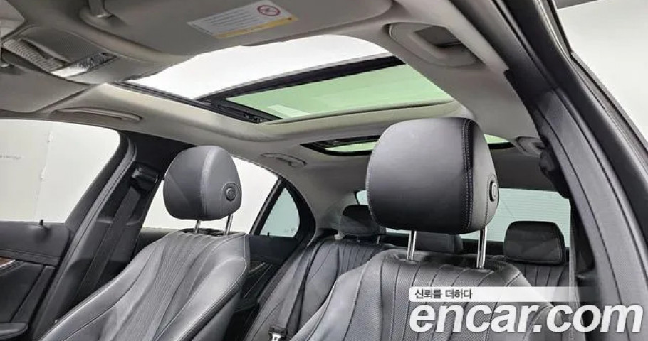Mercedes-Benz E-Class 
