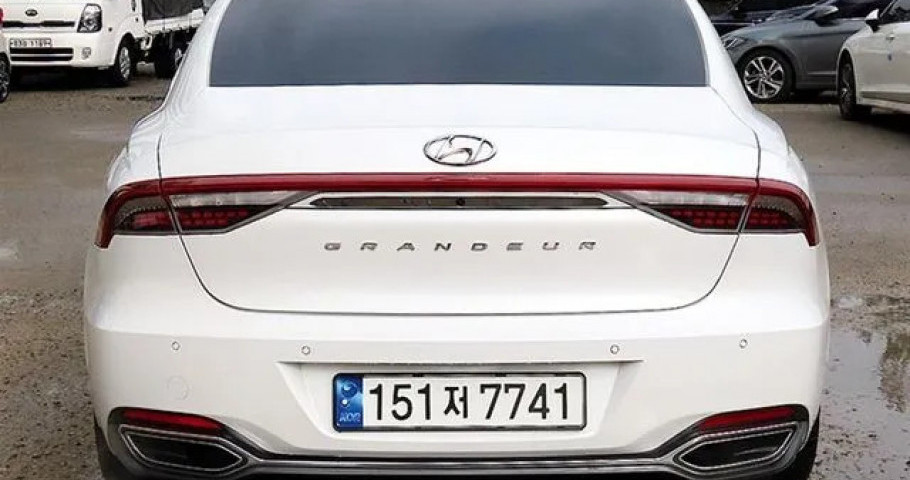 Hyundai Grandeur 