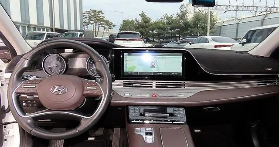Hyundai Grandeur 