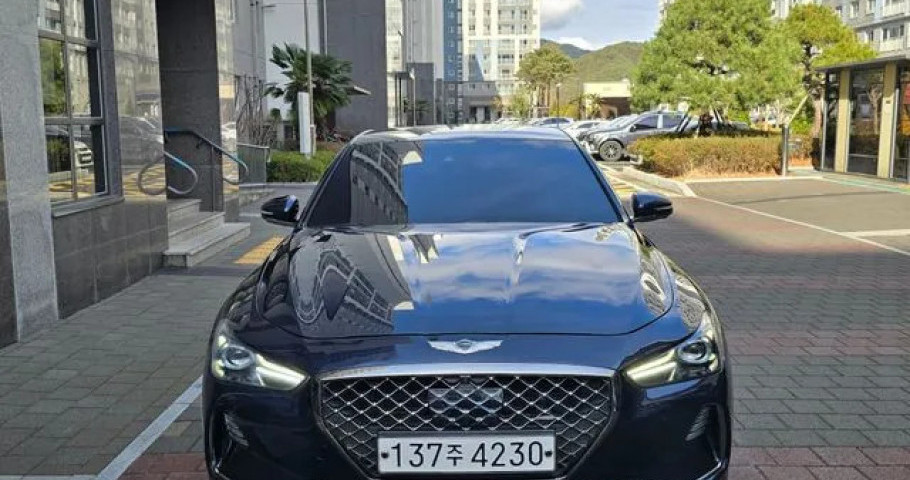 Genesis G70 
