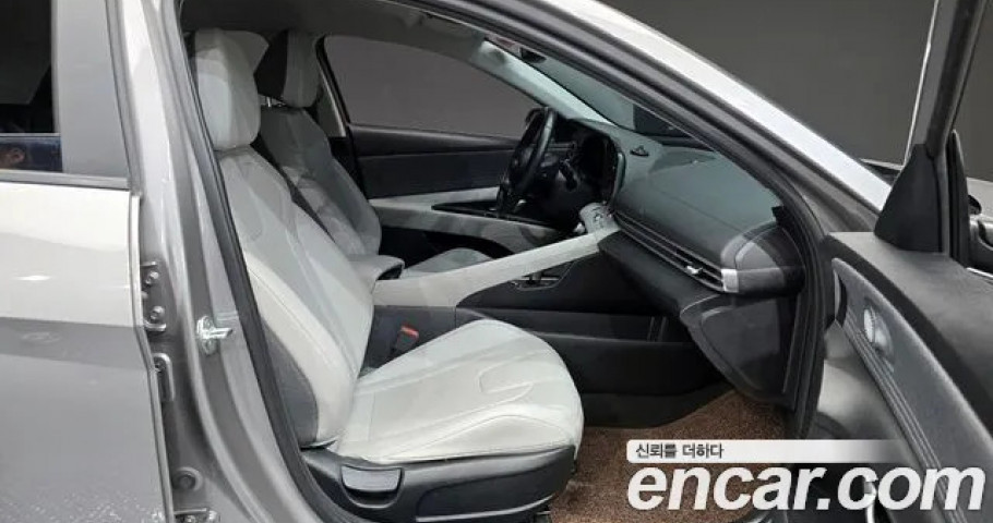 Hyundai Avante 