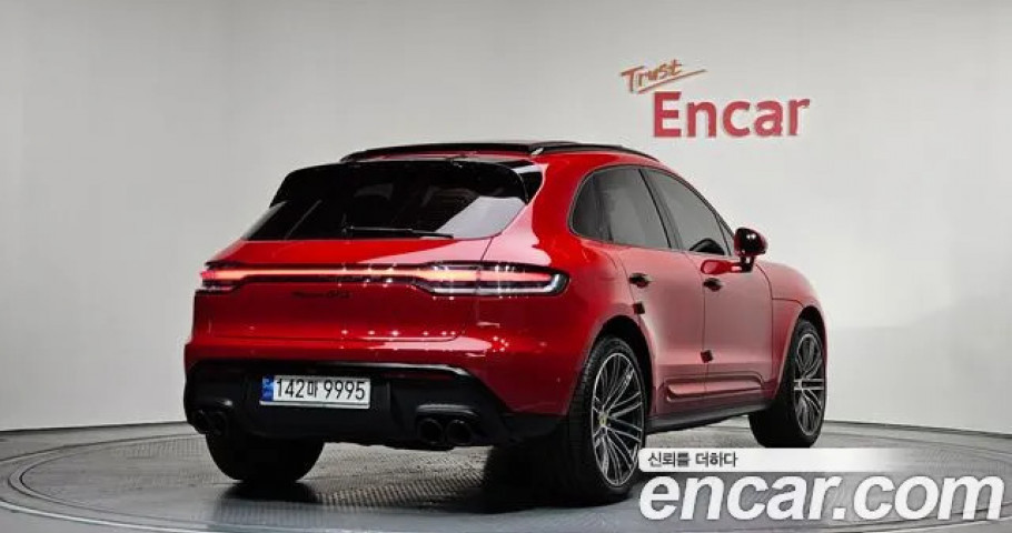 Porsche Macan 