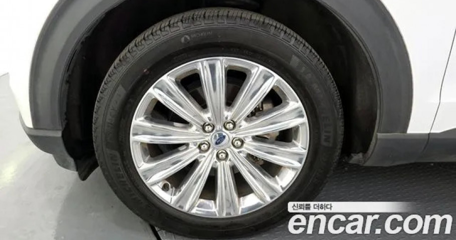 Ford Explorer 