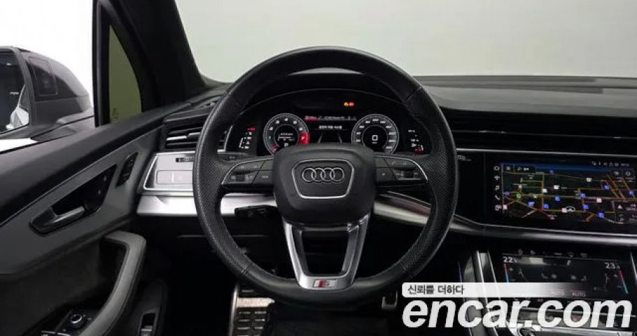 Audi Q7 