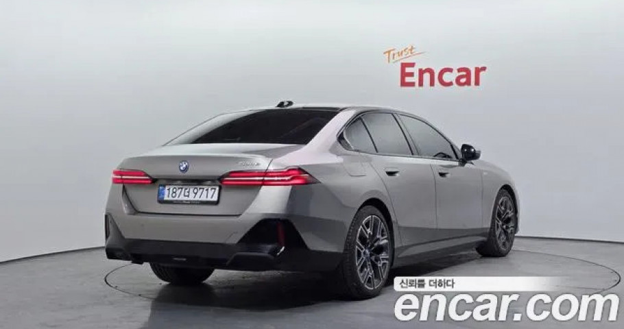 Bmw 5-Series 