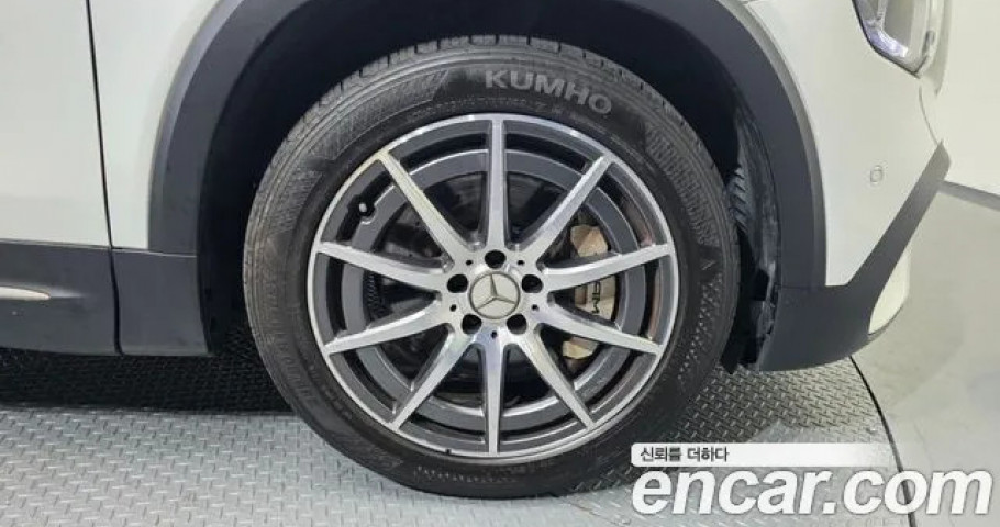 Mercedes-Benz Glb-Class 