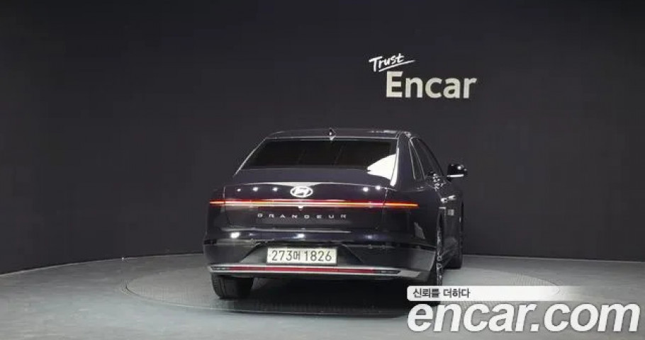 Hyundai Grandeur 