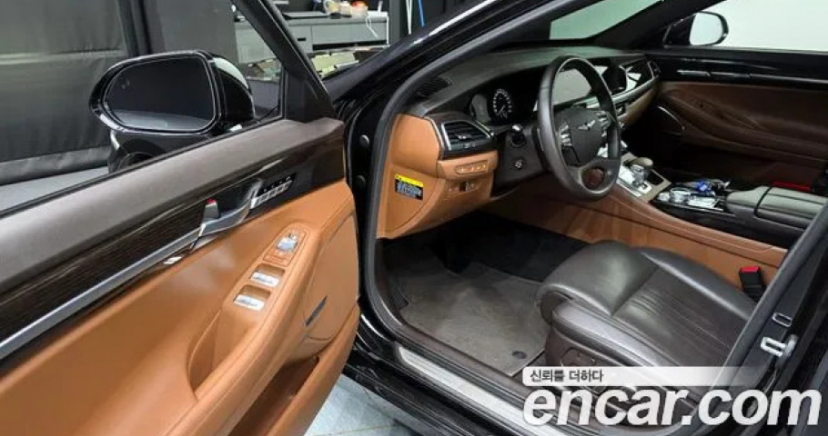Genesis G90 