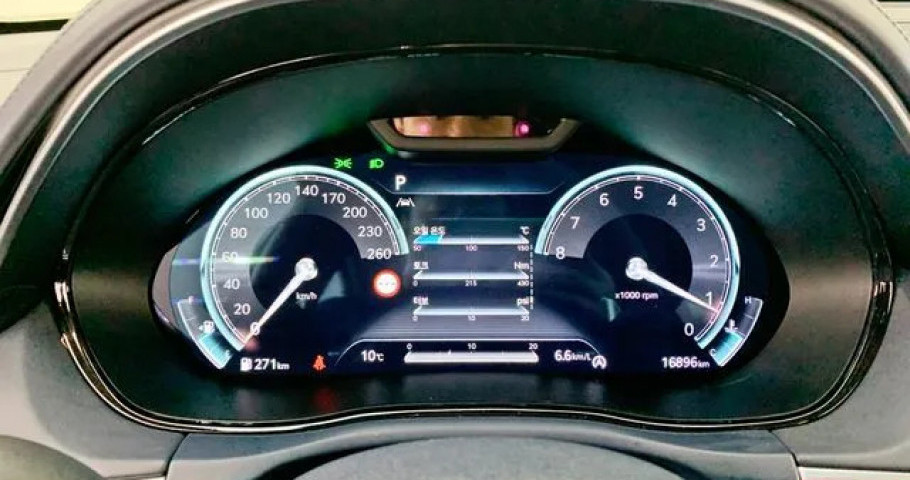 Genesis Gv70 