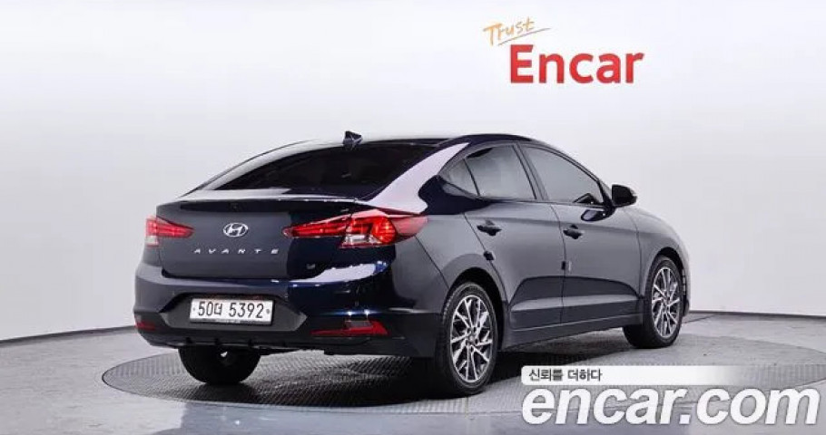 Hyundai Avante (Elantra) 