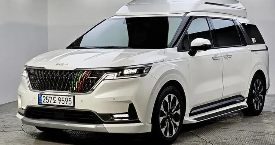 Kia Carnival 