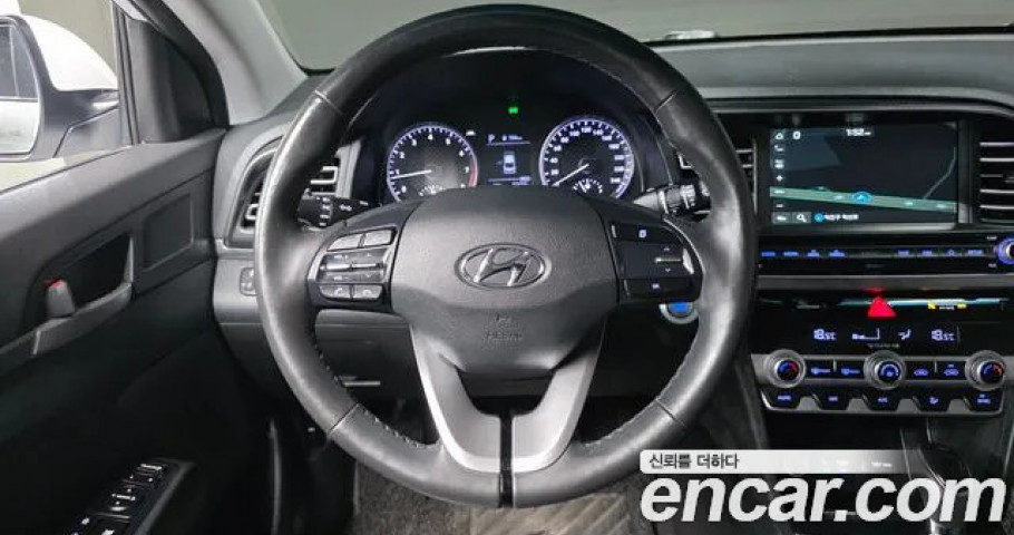 Hyundai Avante (Elantra) 