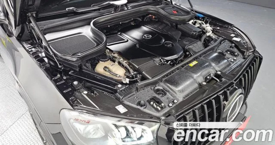 Mercedes-Benz Gls-Class 