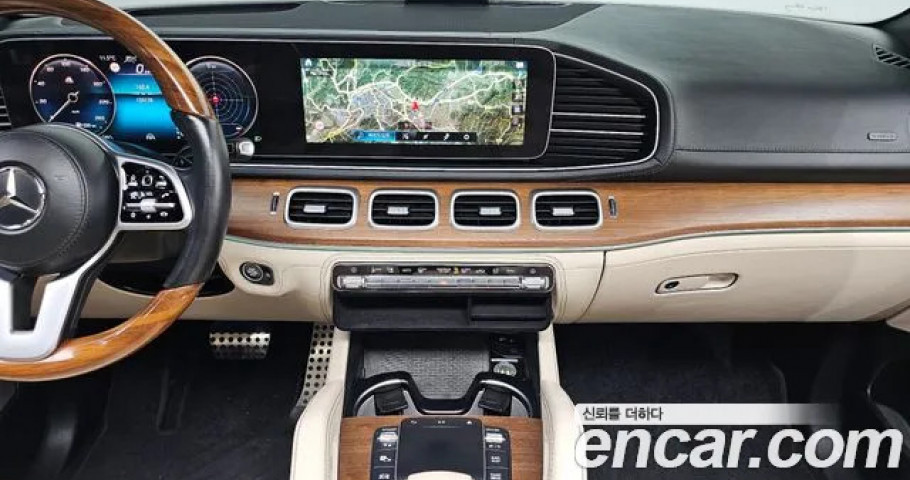 Mercedes-Benz Gls-Class 