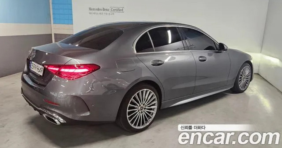 Mercedes-Benz C-Class 