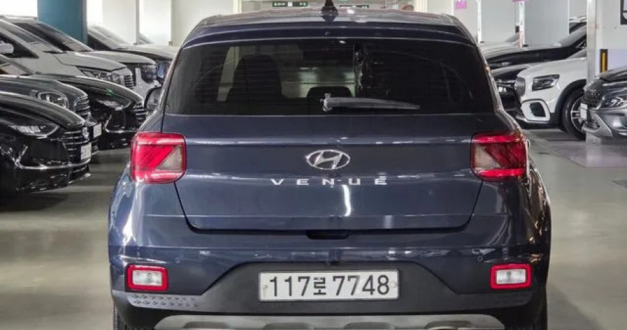 Hyundai Venue 