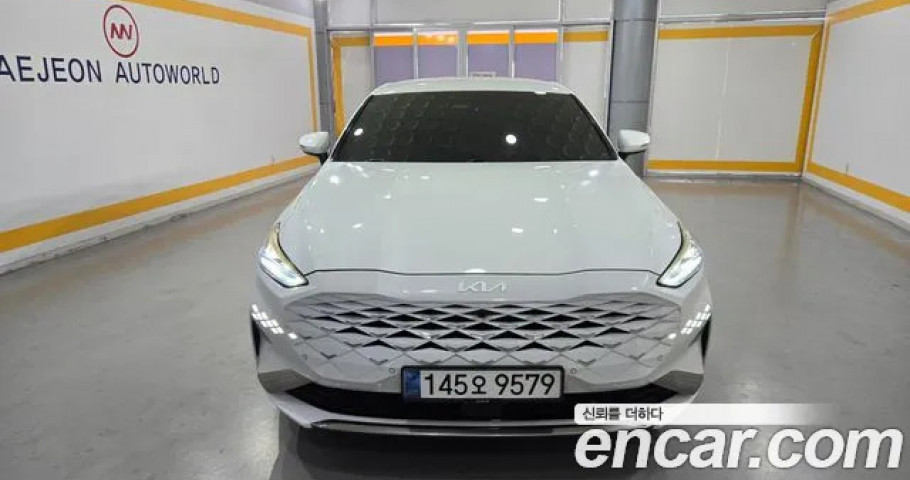 Kia K8 