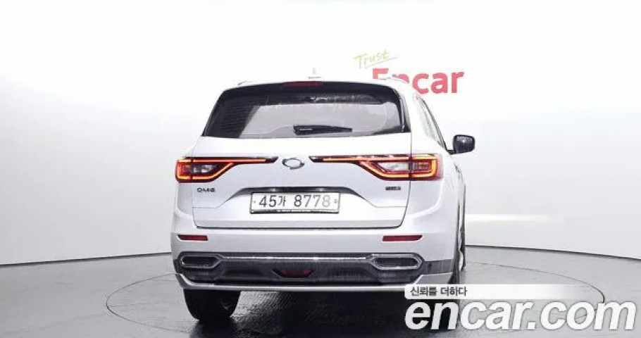 Renault Qm6 