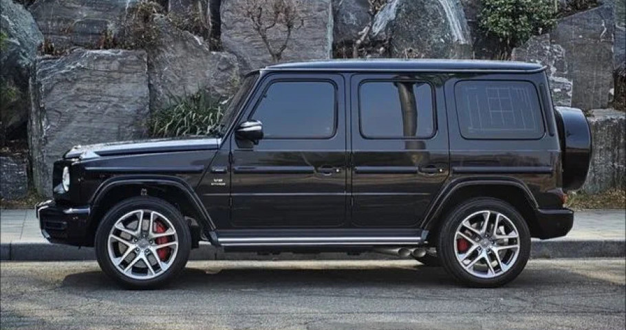 Mercedes-Benz G-Class 