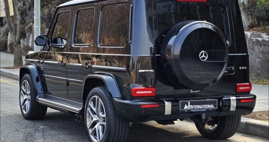 Mercedes-Benz G-Class 