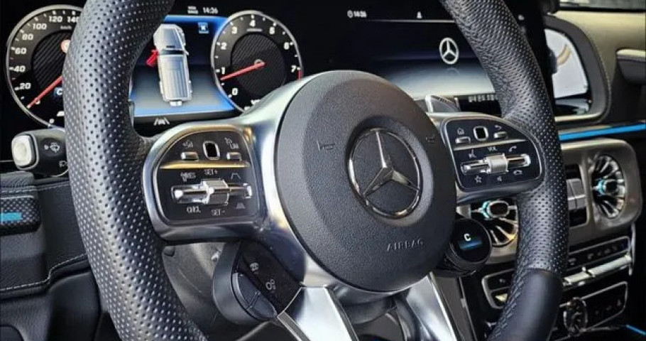 Mercedes-Benz G-Class 