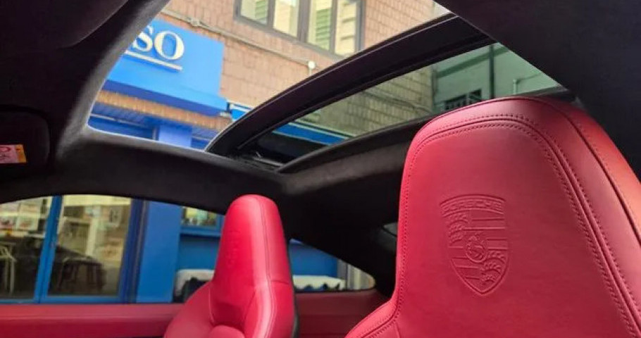 Porsche 911 