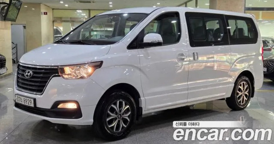 Hyundai Starex 