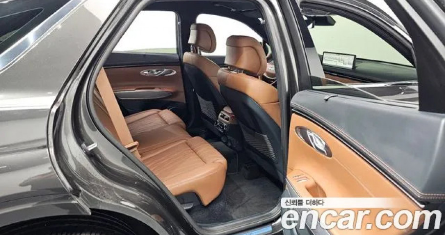 Genesis Gv70 