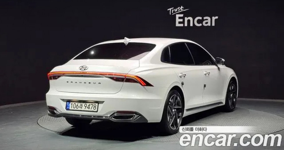 Hyundai Grandeur 