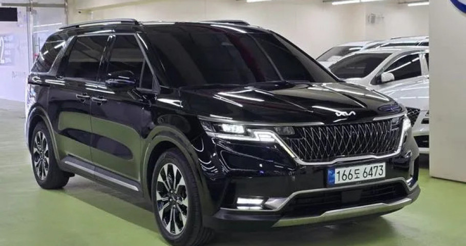 Kia Carnival 