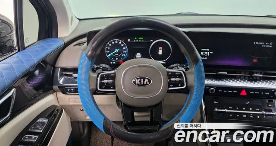 Kia Carnival 