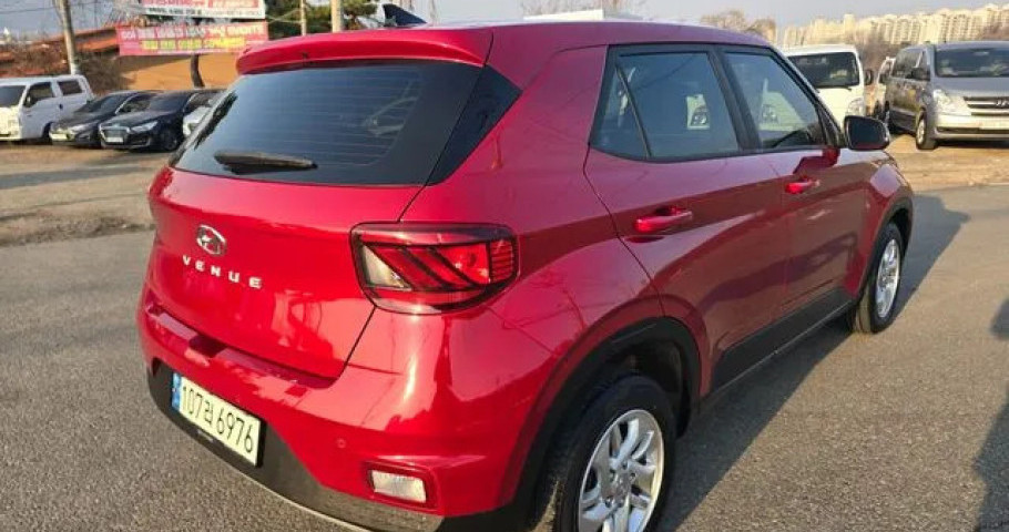 Hyundai Venue 