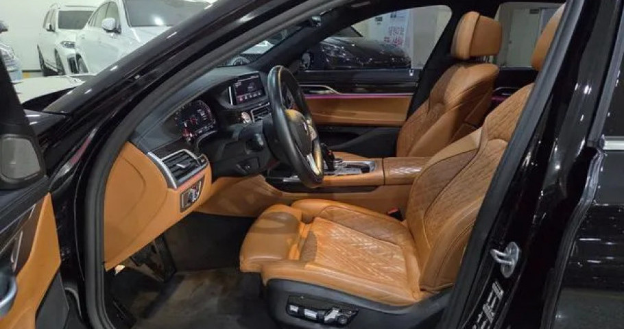 Bmw 7-Series 