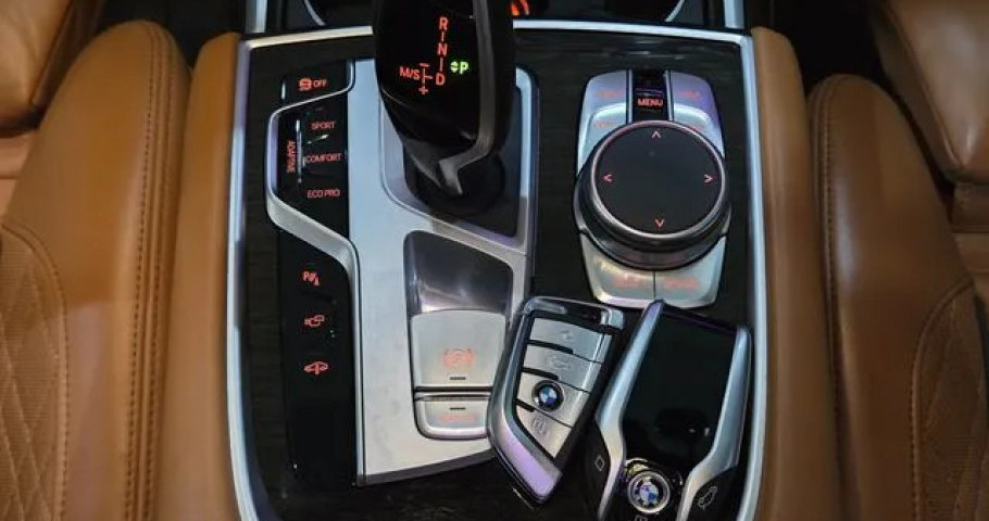 Bmw 7-Series 