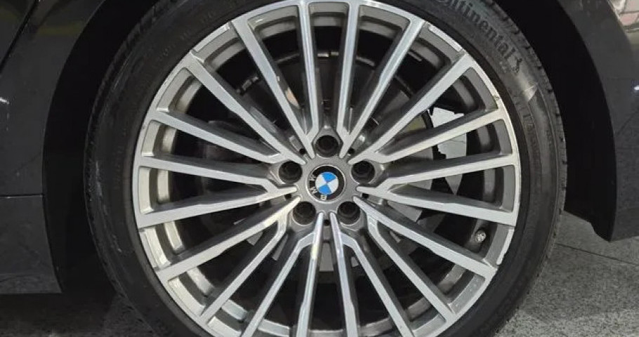 Bmw 7-Series 